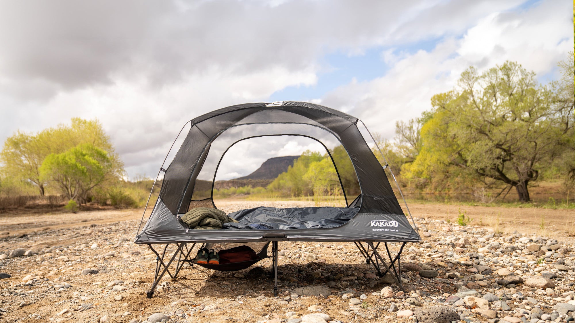 BlockOut Cot Tent vs. Traditional Tent: Which Is Right for You?