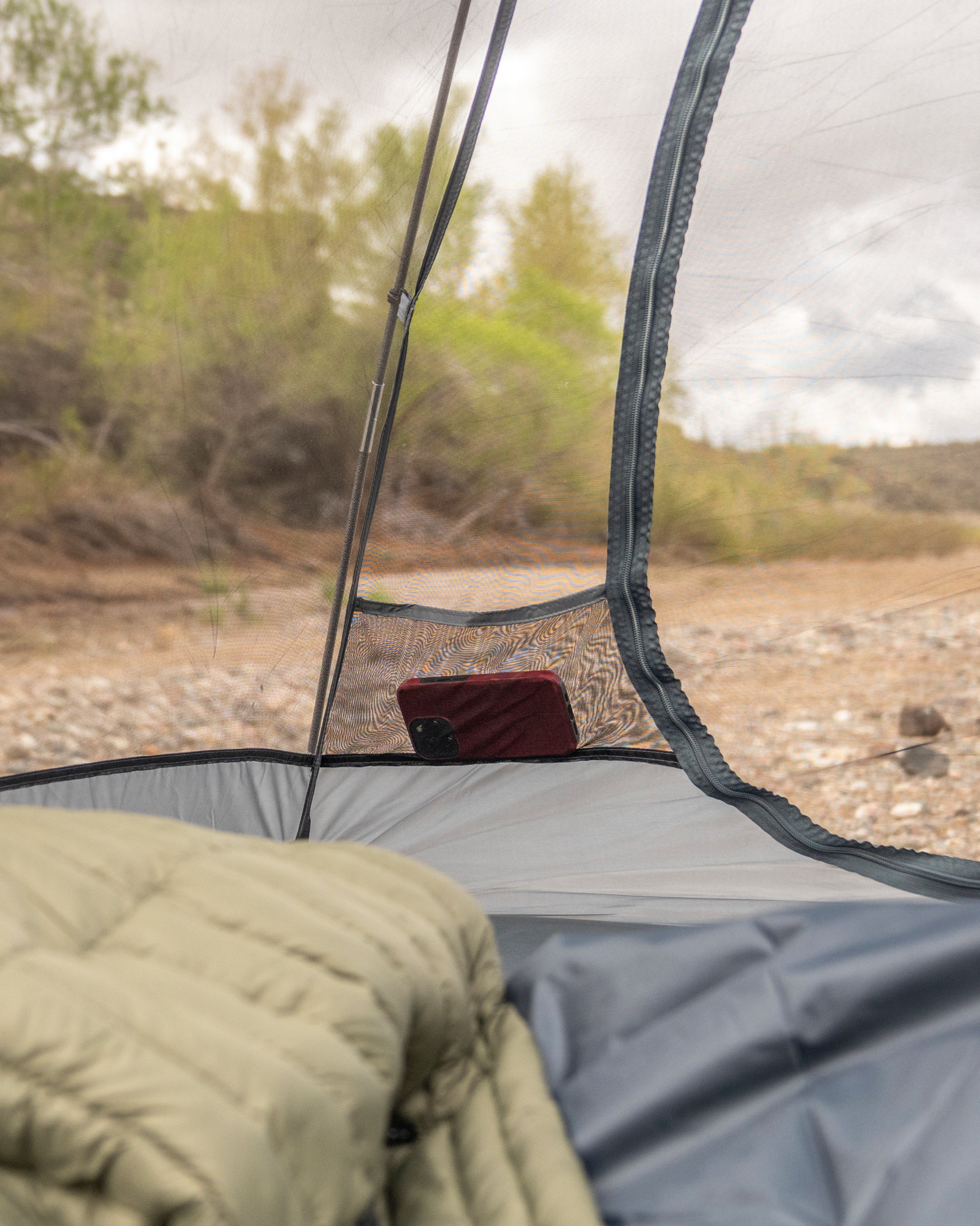 Kakadu BlockOut Cot Tent 2P guy lines pegs wind resistance stable on exposed terrain