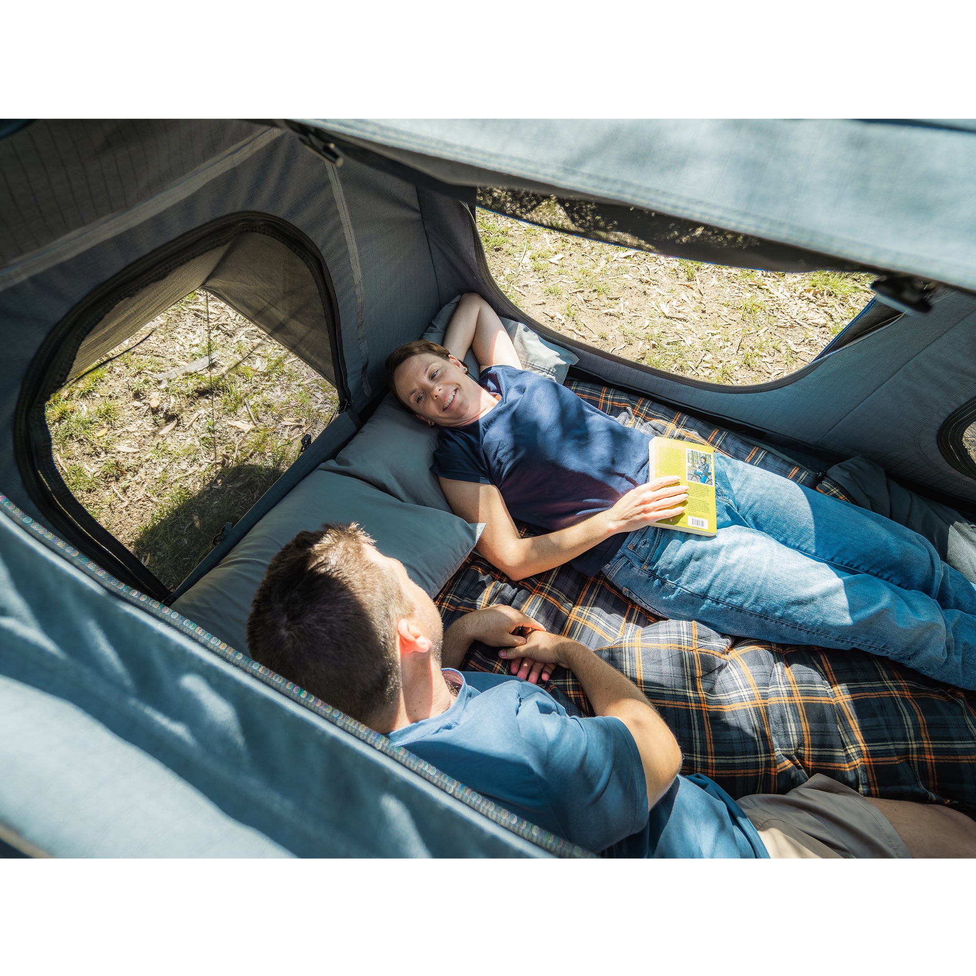2 man swag tent Sundowner Swag 2P – Spacious 2-Person Swag